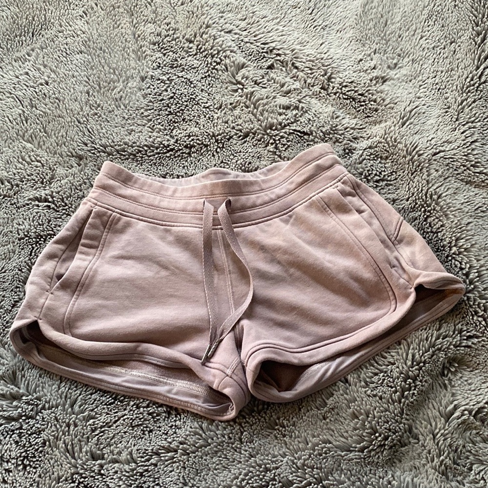 TRADE DO NOT BUY Lululemon Hit Reset Short